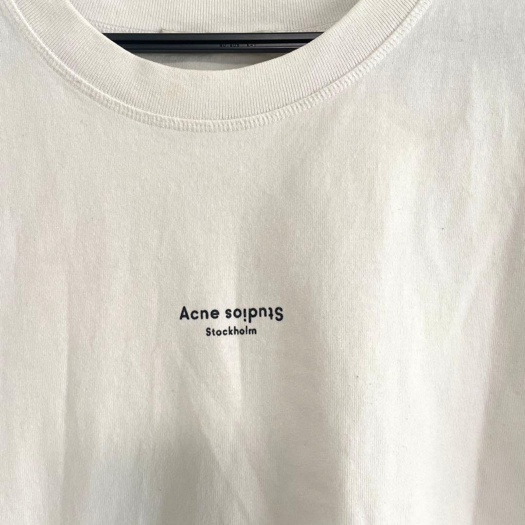 Acne アクネ　tシャツ