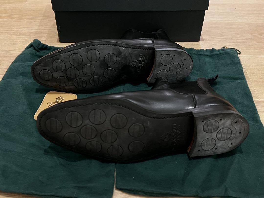 Crockett & Jones ブラックチェルシーブーツ