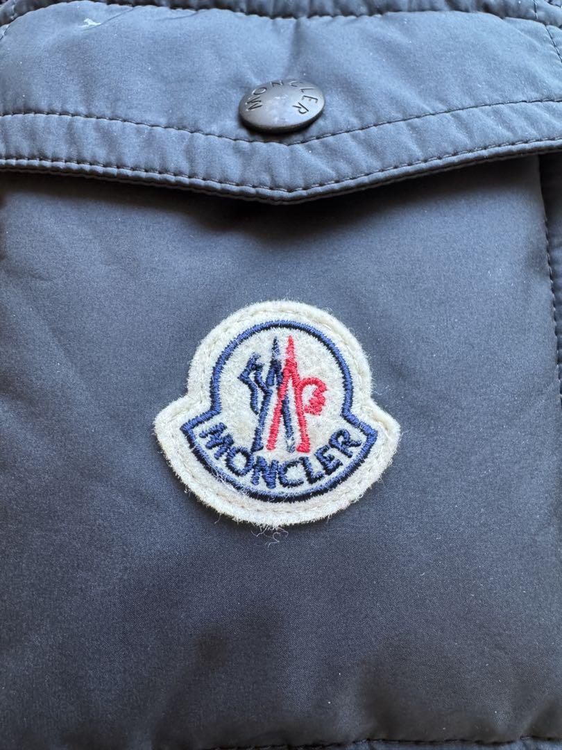 moncler ダウンジャケット 美品　モンクレール
