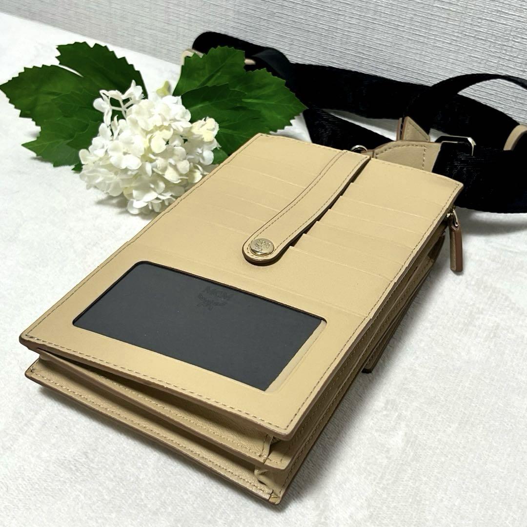 【美品・希少品】MCM/エムシーエム 2way クロスボディウォレット GOLD