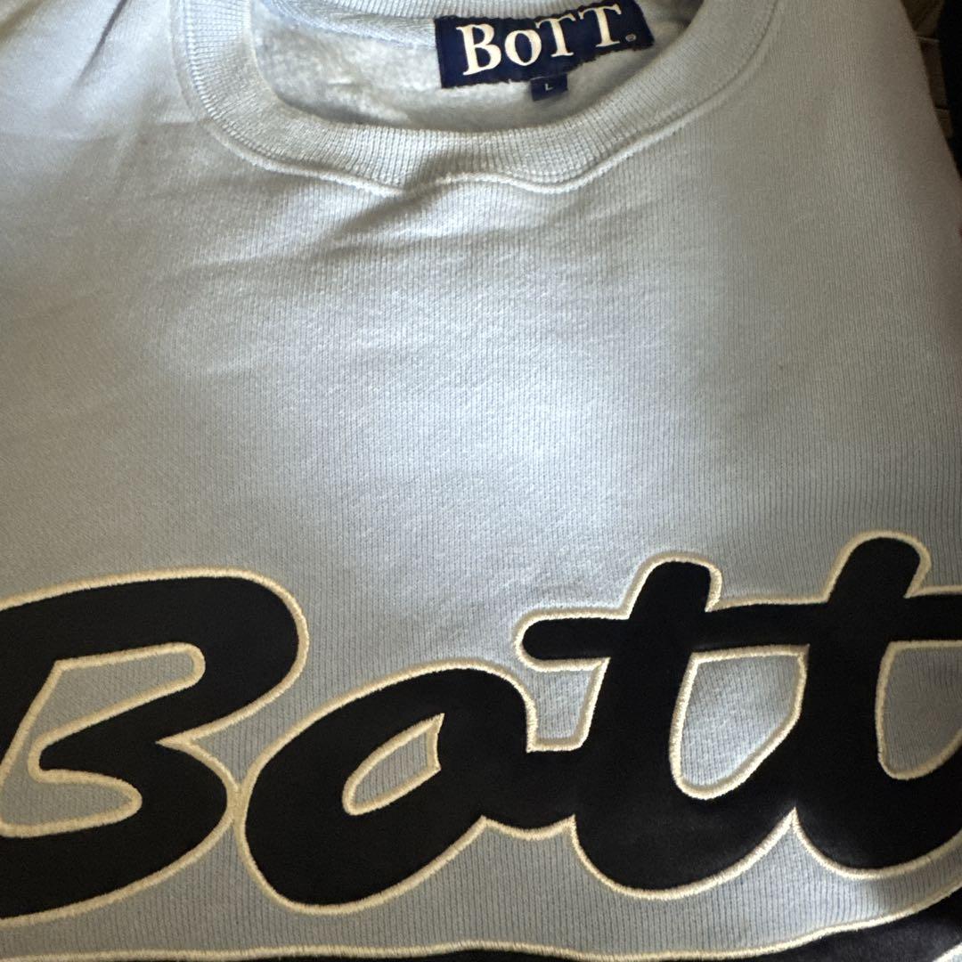 【BoTT / ボット】Script Logo Crewneck 即完売品