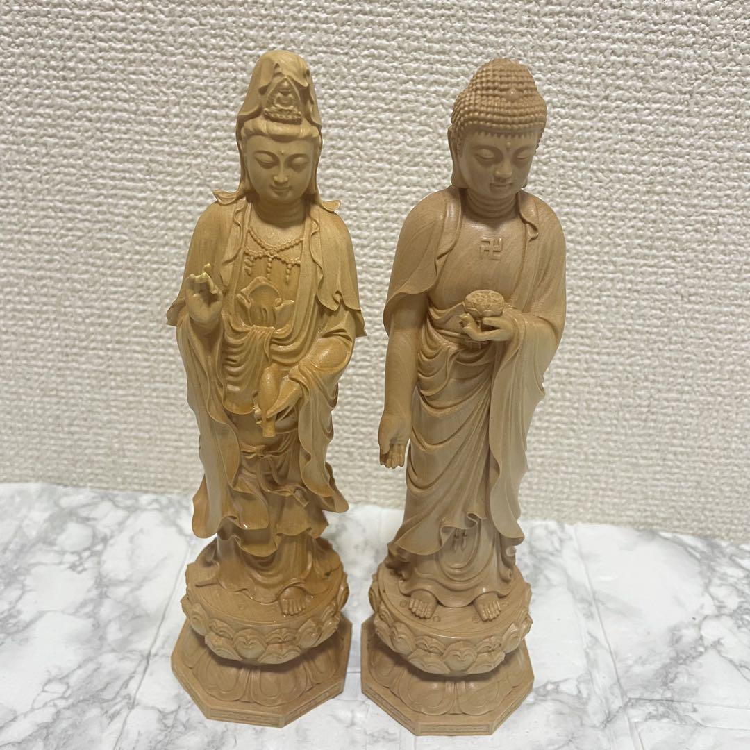 観音菩薩　釈迦如来像