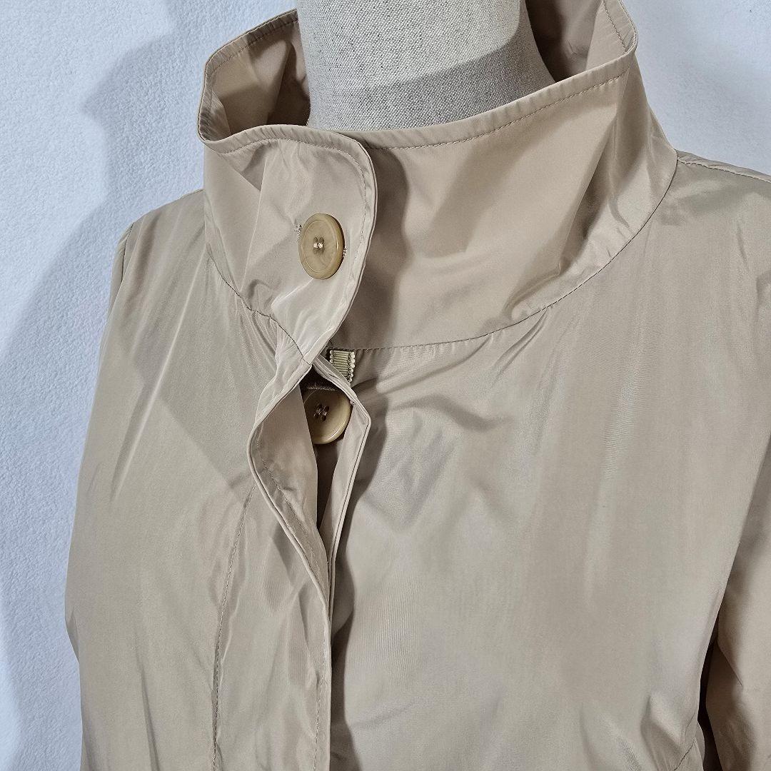 【美品】ドゥクラッセ　ドロストジャケット　比翼仕立て　スタンドカラー　ベージュ