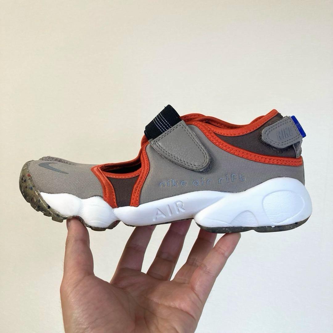 ✨春夏おすすめ✨ NIKE WMNS AIR RIFT ENIGMA STONE