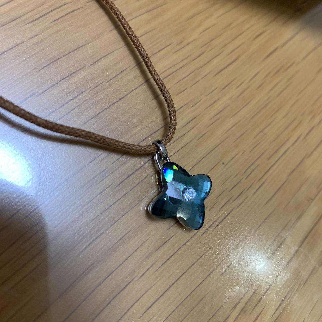 美品 SWAROVSKI スワロフスキー チョーカー ネックレス - メルカリ 美品 SWAROVSKI スワロフスキー チョーカー ネックレス - メルカリ