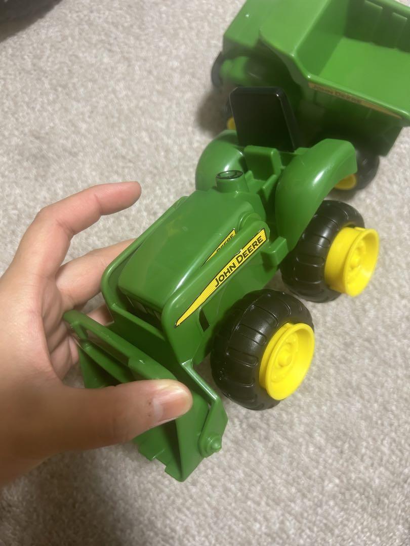 ジョンディア　ダンプカー　おもちゃ　日本未発売　ミニカー　アメトイ