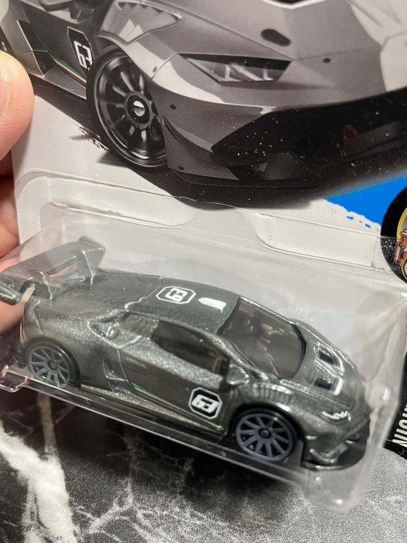 Hot Wheels Lamborghini Huracán LP 620-2