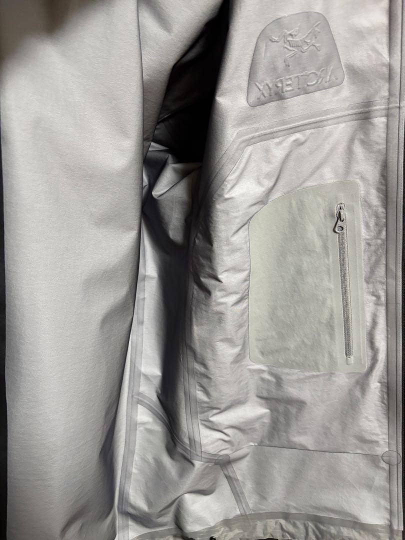 アークテリクスARC'TERYX / Beta Jacket BLACK