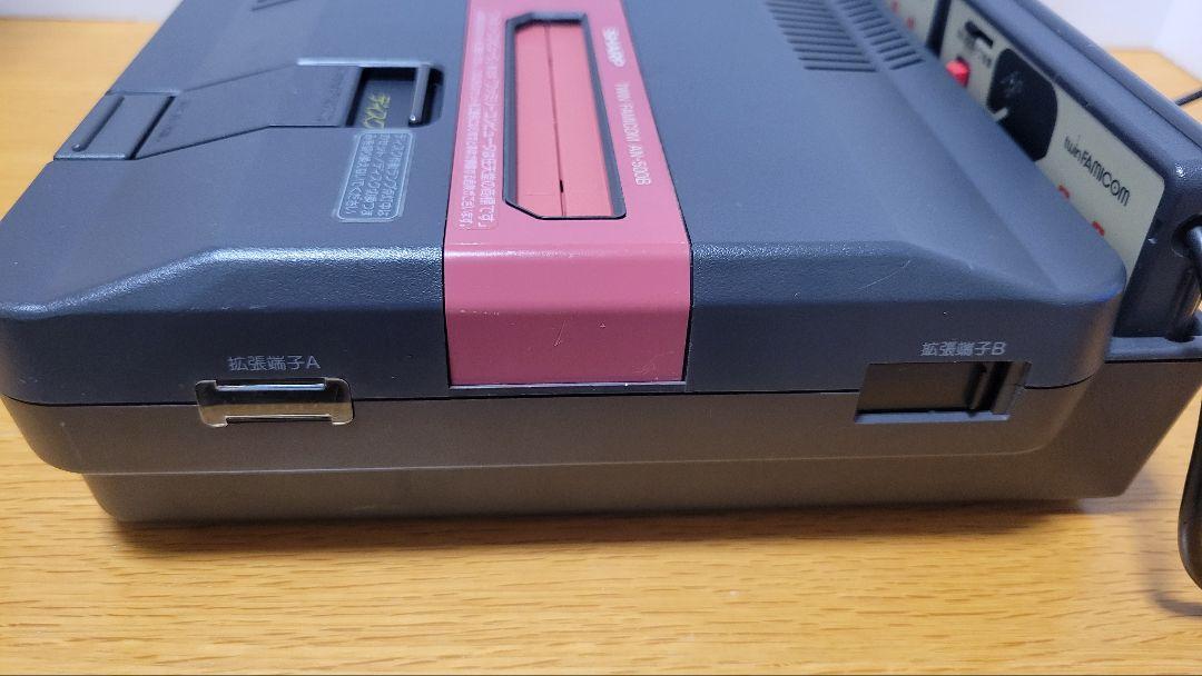 シャープ ツインファミコン　ブラック　AN-500B