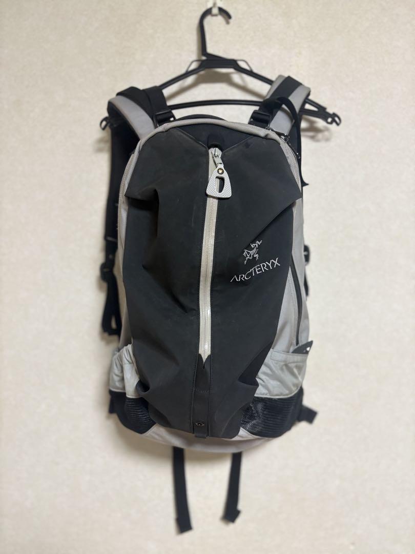 ARC’TERYX アークテリクス Arro22 アロー22