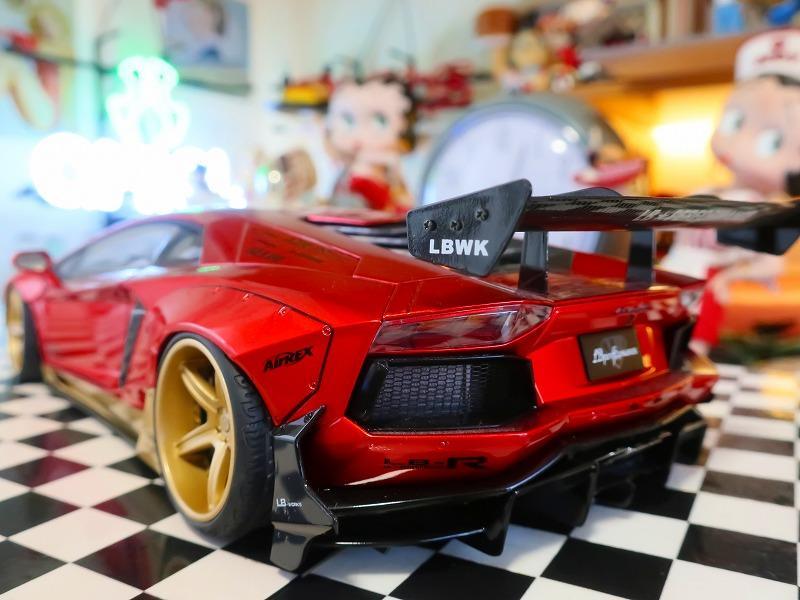1/18 Aa LBWK ランボルギーニ アヴェンタドール ミニカー