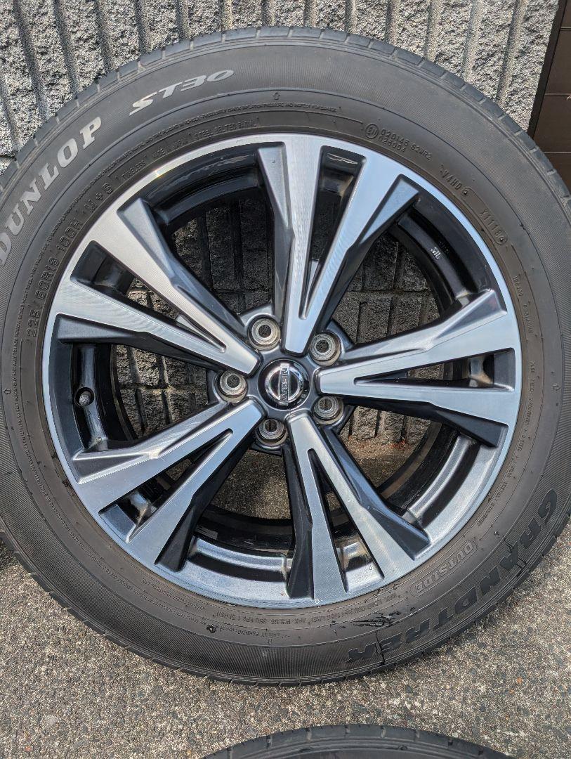 エクストレイル　t32 後期　純正　18インチ 　4本セット　225/60r18