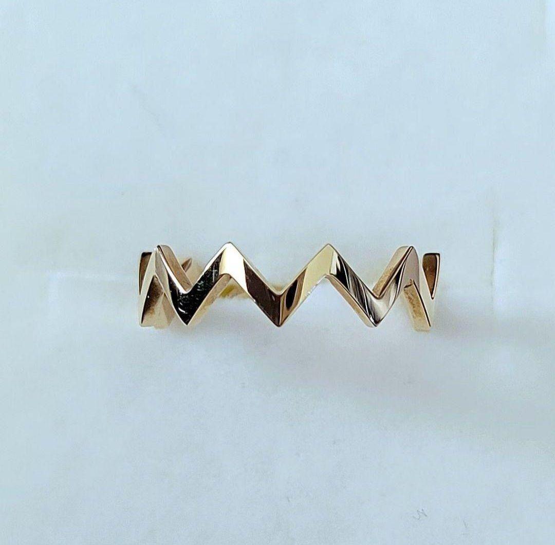 COCOSHNIK.ギザギザ.デザインリング.K10製(YG)美品