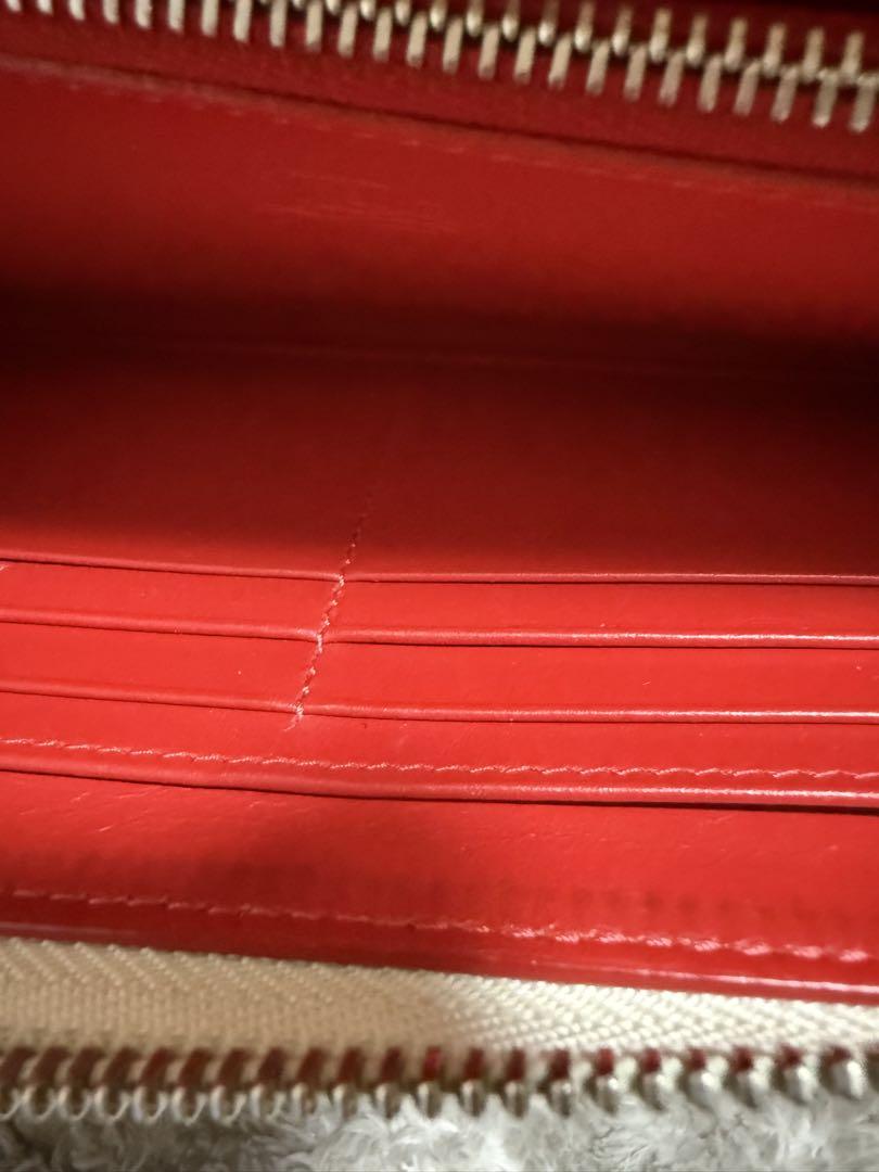 [超美品]Christian Louboutinクリスチャンルブタン白 長財布