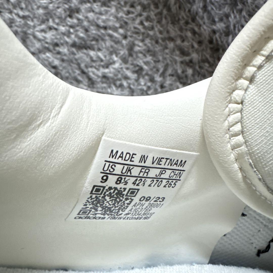adidas「フォーラム ロー（Forum Low）」ホワイト、ブラック