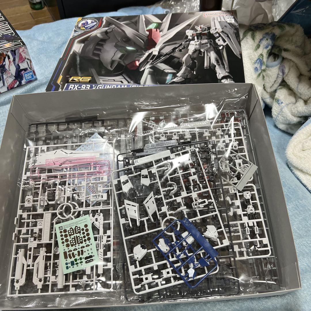 ガンダムベースSIDE-F限定　νガンダム ファーストロットカラーVer.