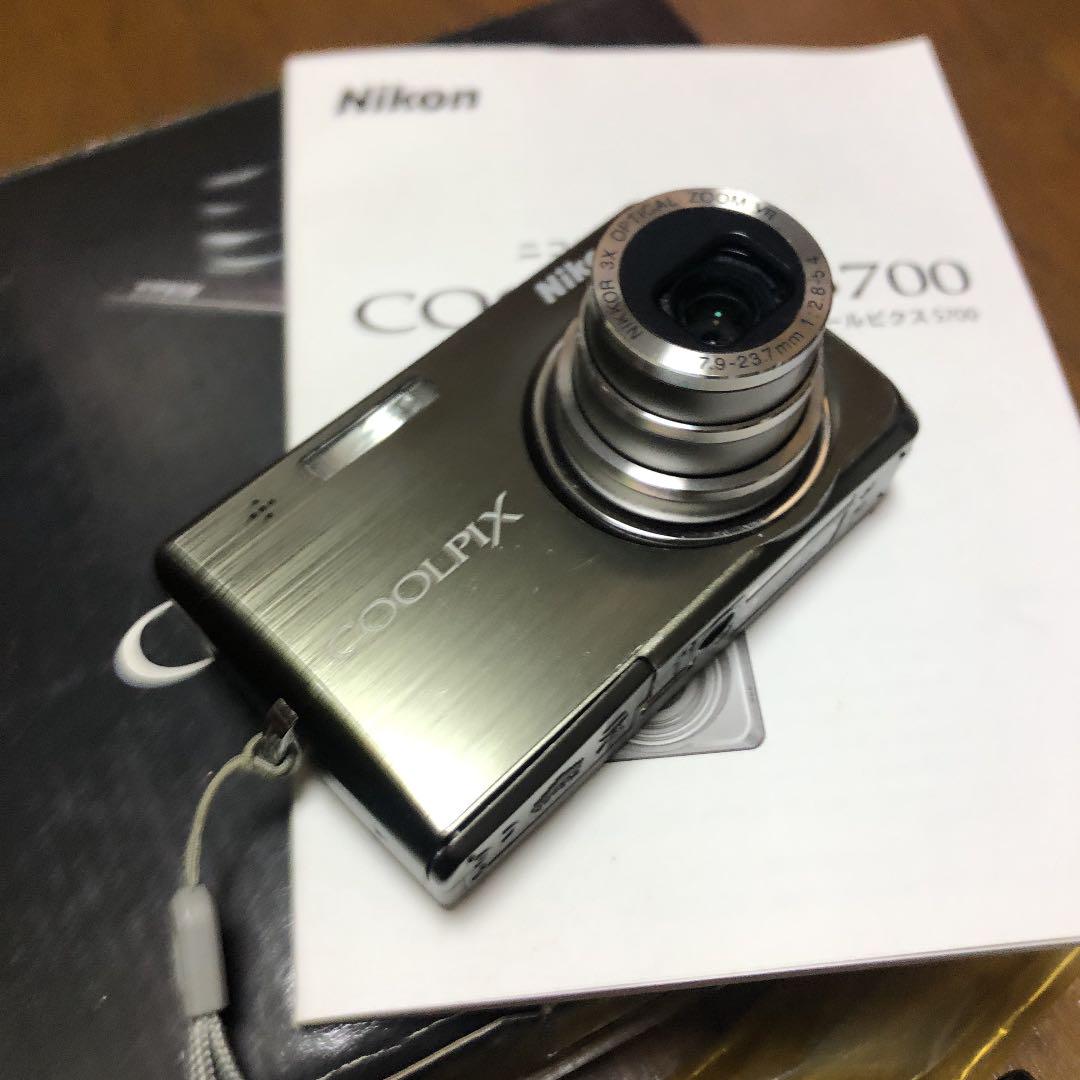 Nikon COOLPIX Style COOLPIX S700 URBANB… メルカリ