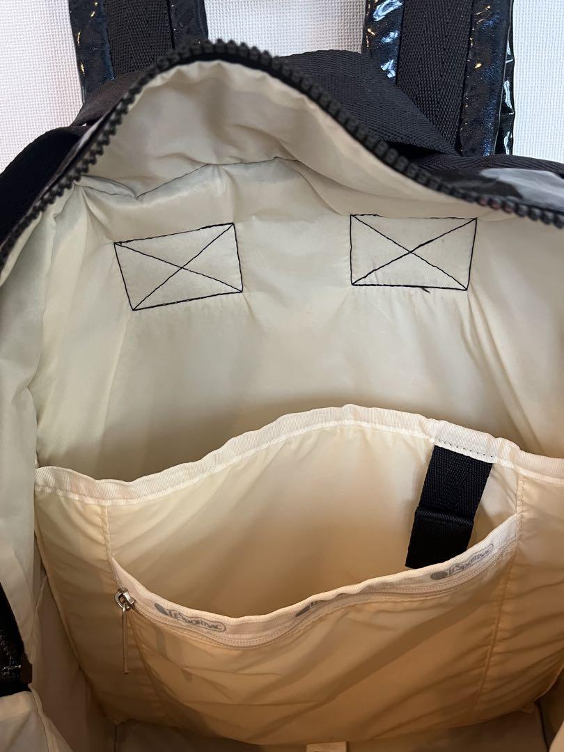 美品URBAN EDITORS BACKPACKHTひとりっぷ 紺色 ネイビー