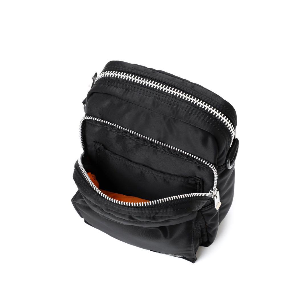 PORTER TANKER VERTICAL BAG【ブラック】