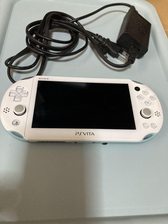 PlayStationVita Wi-Fiモデル (PCH-2000) 32GB