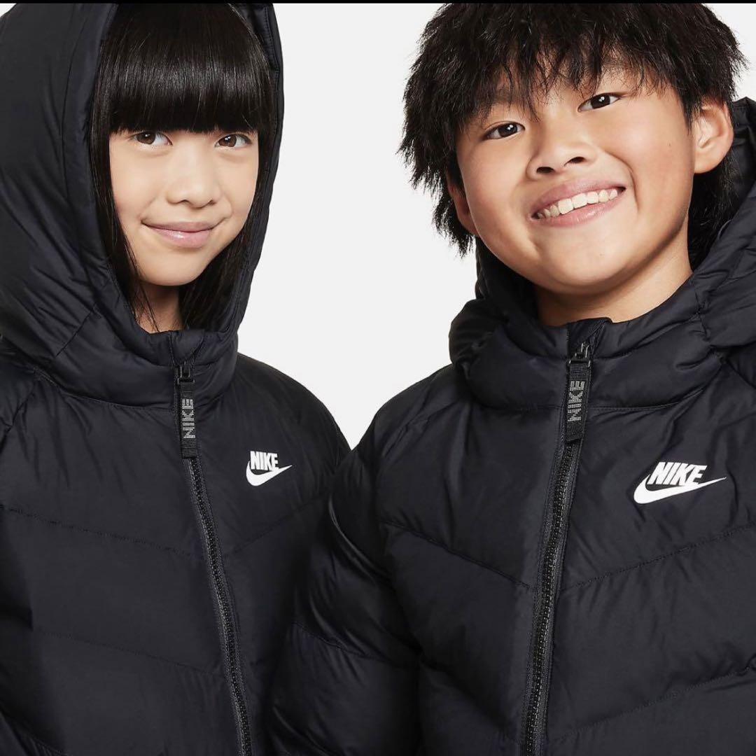 NIKE シンセティック フィル フーディ ジャケット150サイズ 新品未使用