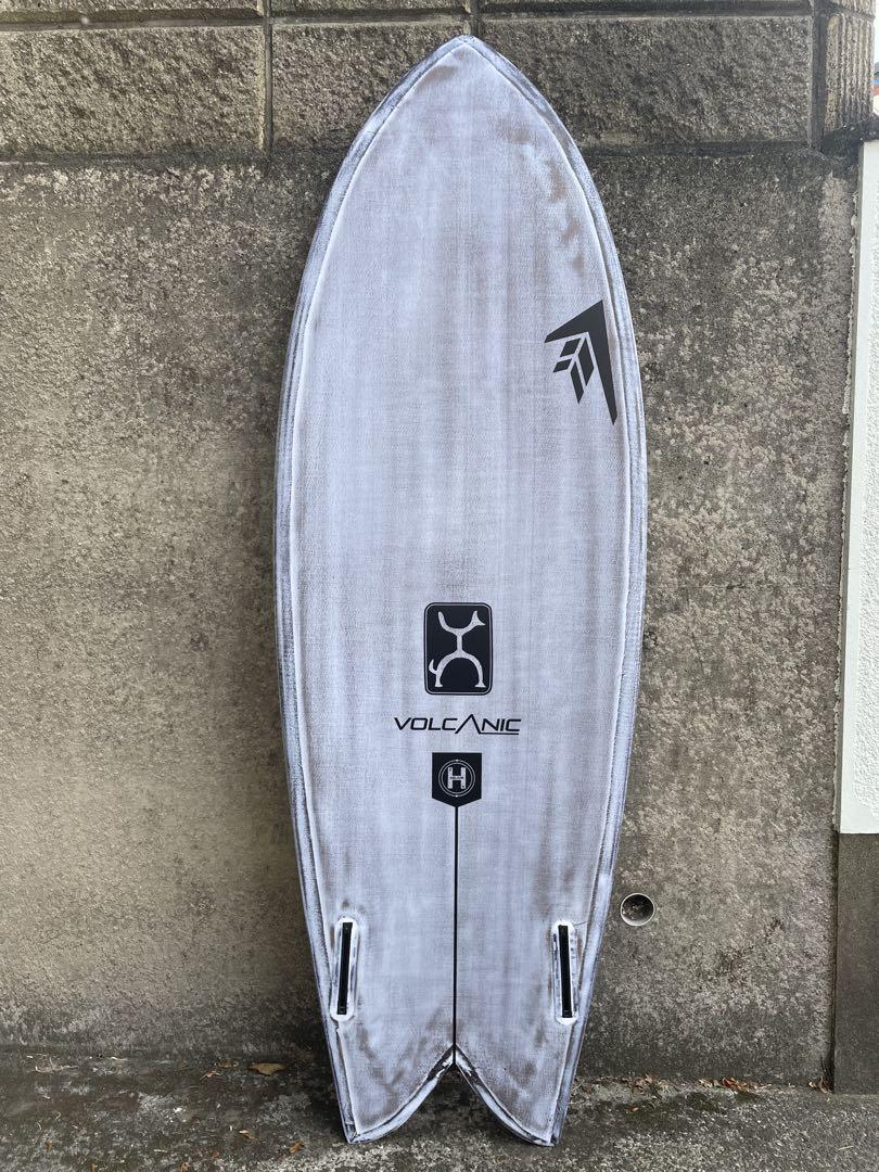 新品同様！フィン付き！firewiwe too fish 5.3 ロブマチャド