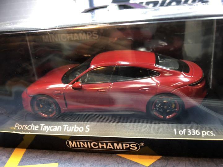 1/43ポルシェ タイカン ターボ S Porsche Taycan