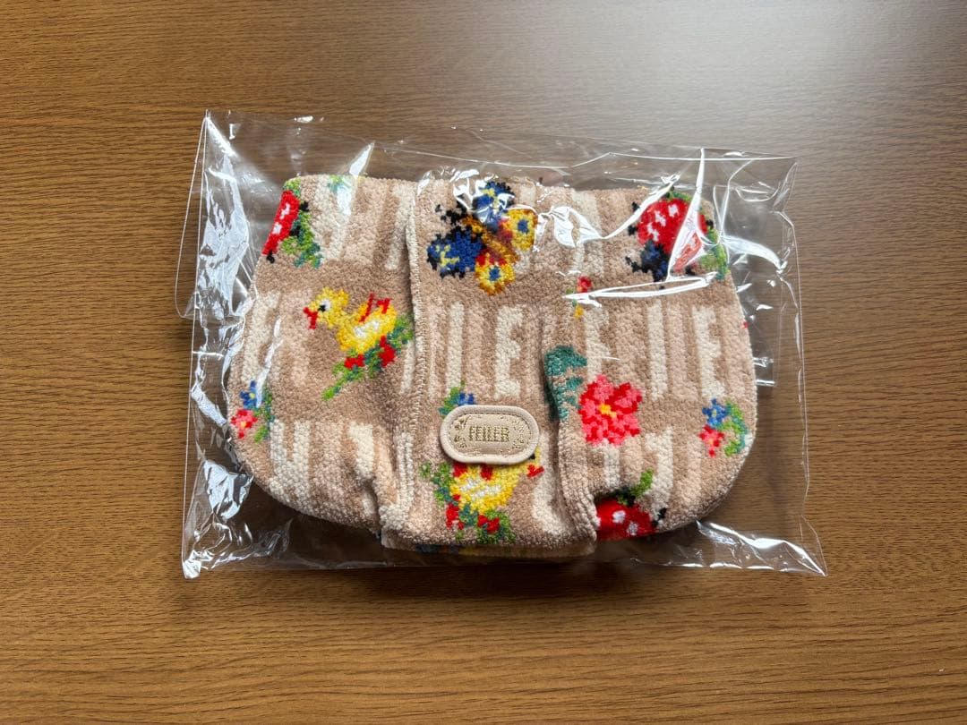 美品　フェイラーアンドハイジ　ポーチ　ショルダーストラップ　ベージュ