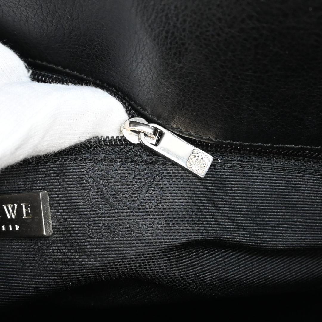 □ 45885☆LOEWE ロエベ ショルダーバッグ ボディバッグ - メルカリ