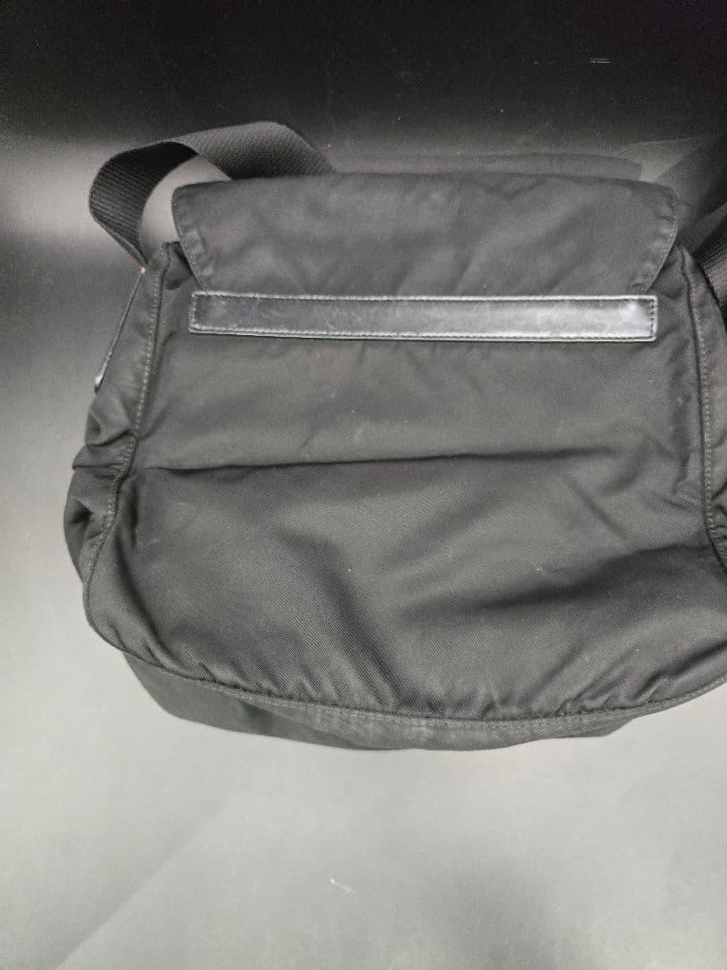 MT262 PRADA プラダ BT8994 ブラック ナイロン 三角マーク