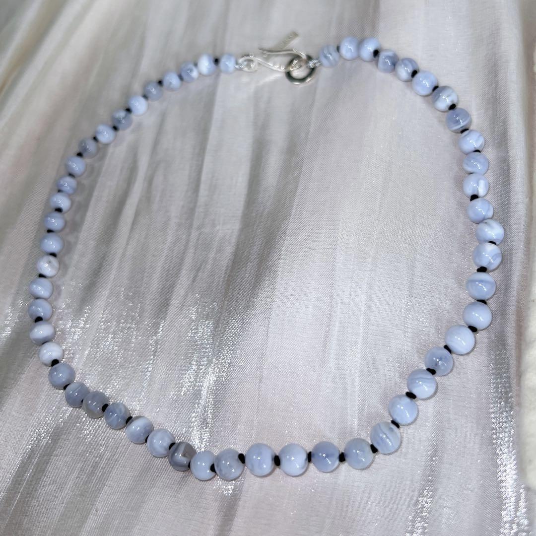 Tiny Chalcedony Collar – La Garçonne