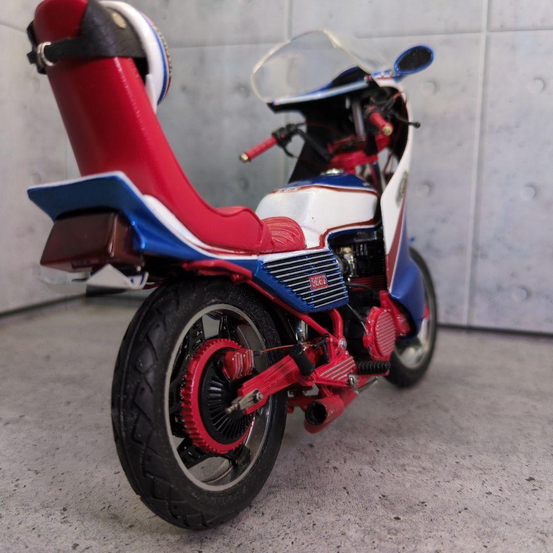アオシマ製1/12CBX400Fプラモデル
