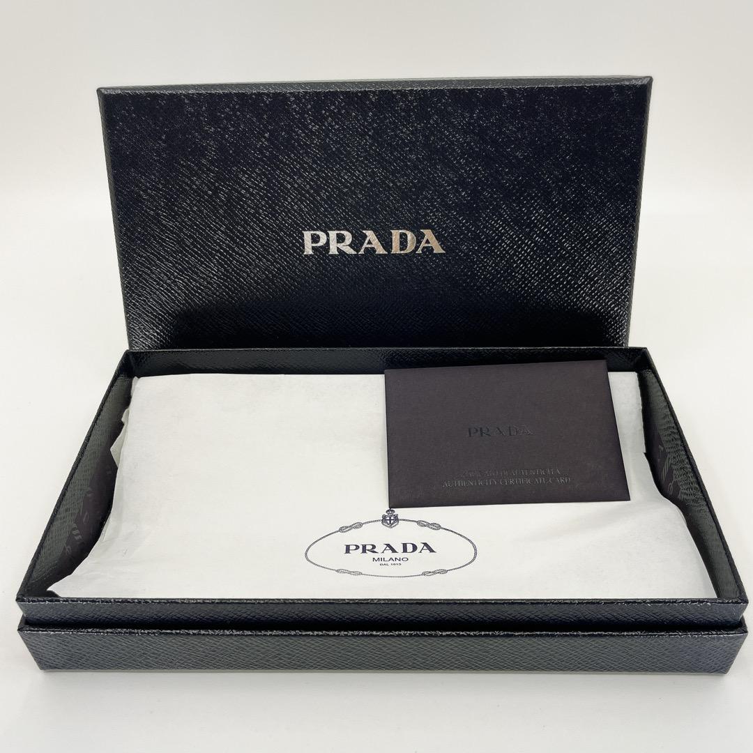PRADA サフィアーノレザー　ロングウォレット　パスケース付
