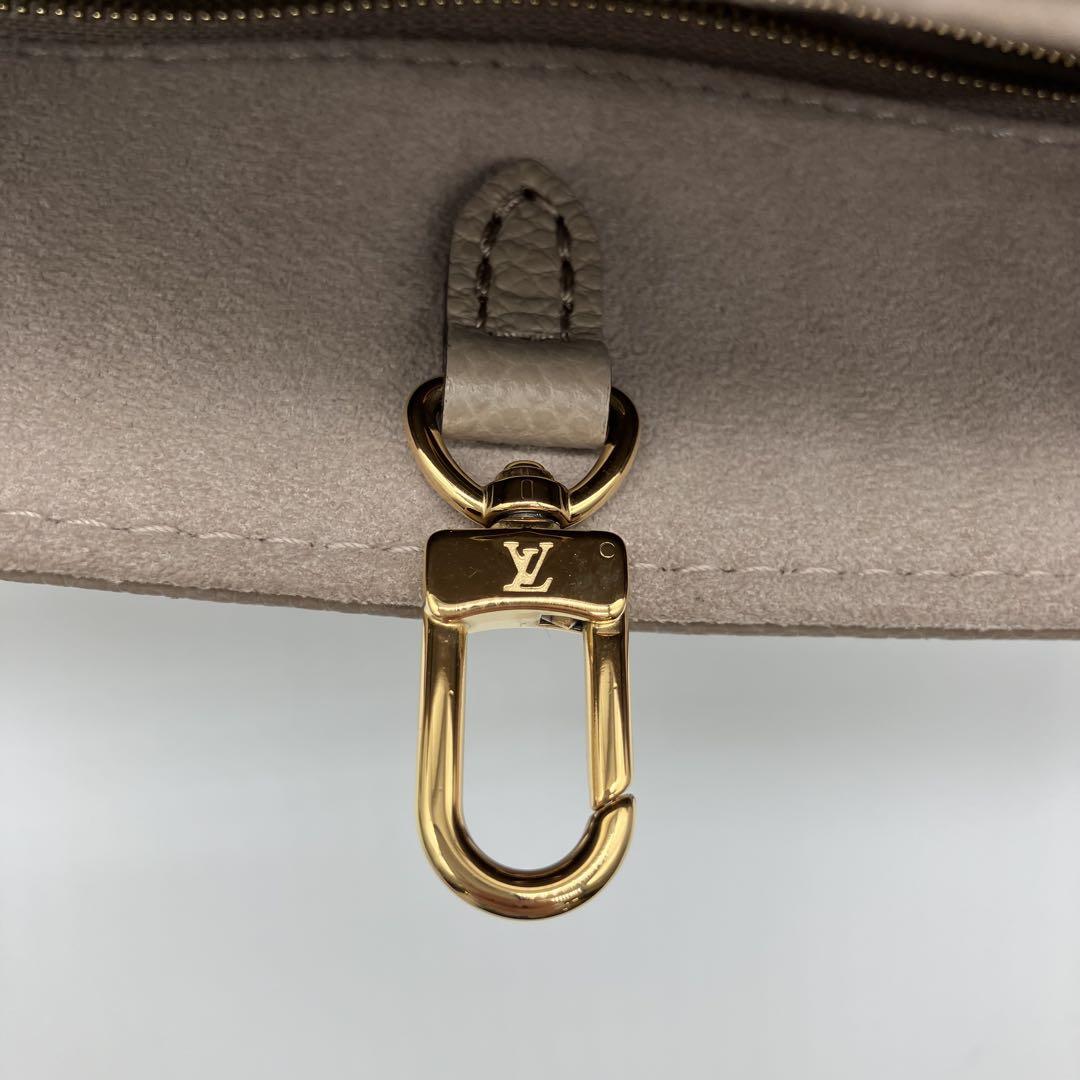 【美品】ルイヴィトン　アンプラントオンザゴーPM