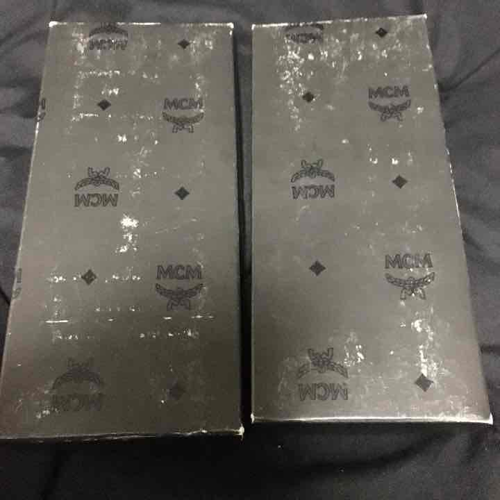MCM キーホルダー ゴールド