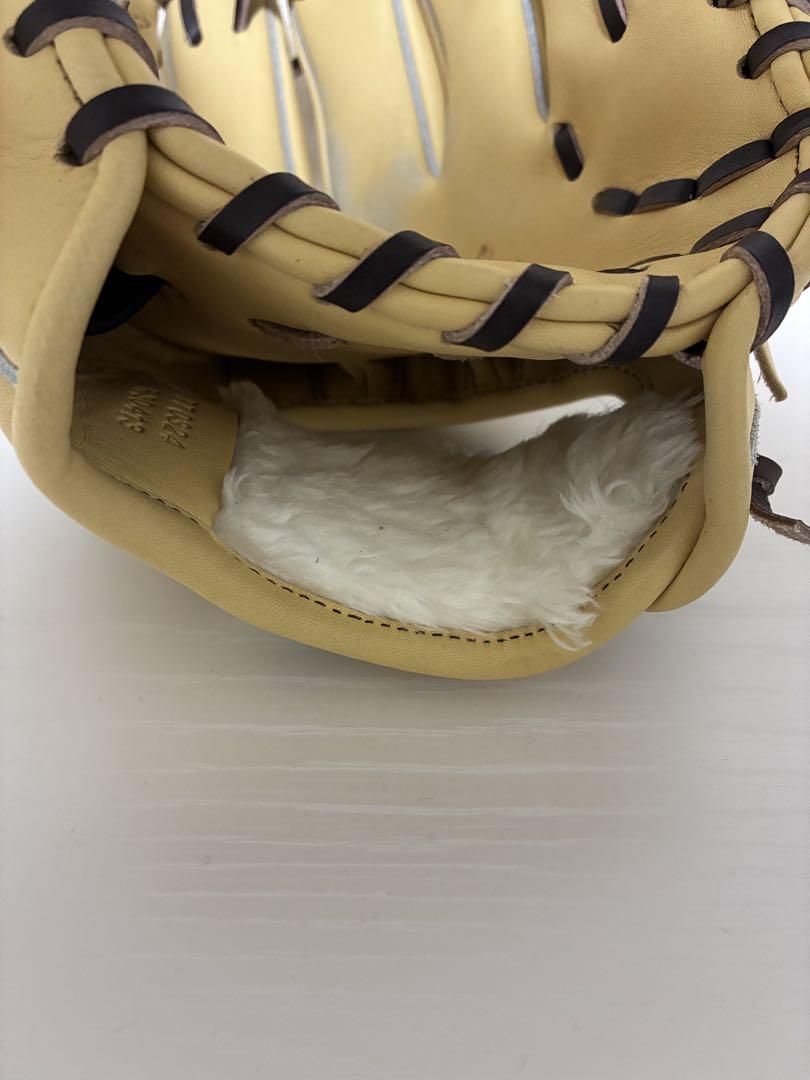 Mizuno Global Elite 軟式用グローブ ベージュ