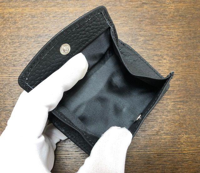 高級本革】ミニ財布☆三つ折り☆ホック式☆レディース☆ブラック - メルカリ 高級本革】ミニ財布☆三つ折り☆ホック式☆レディース☆ブラック - メルカリ