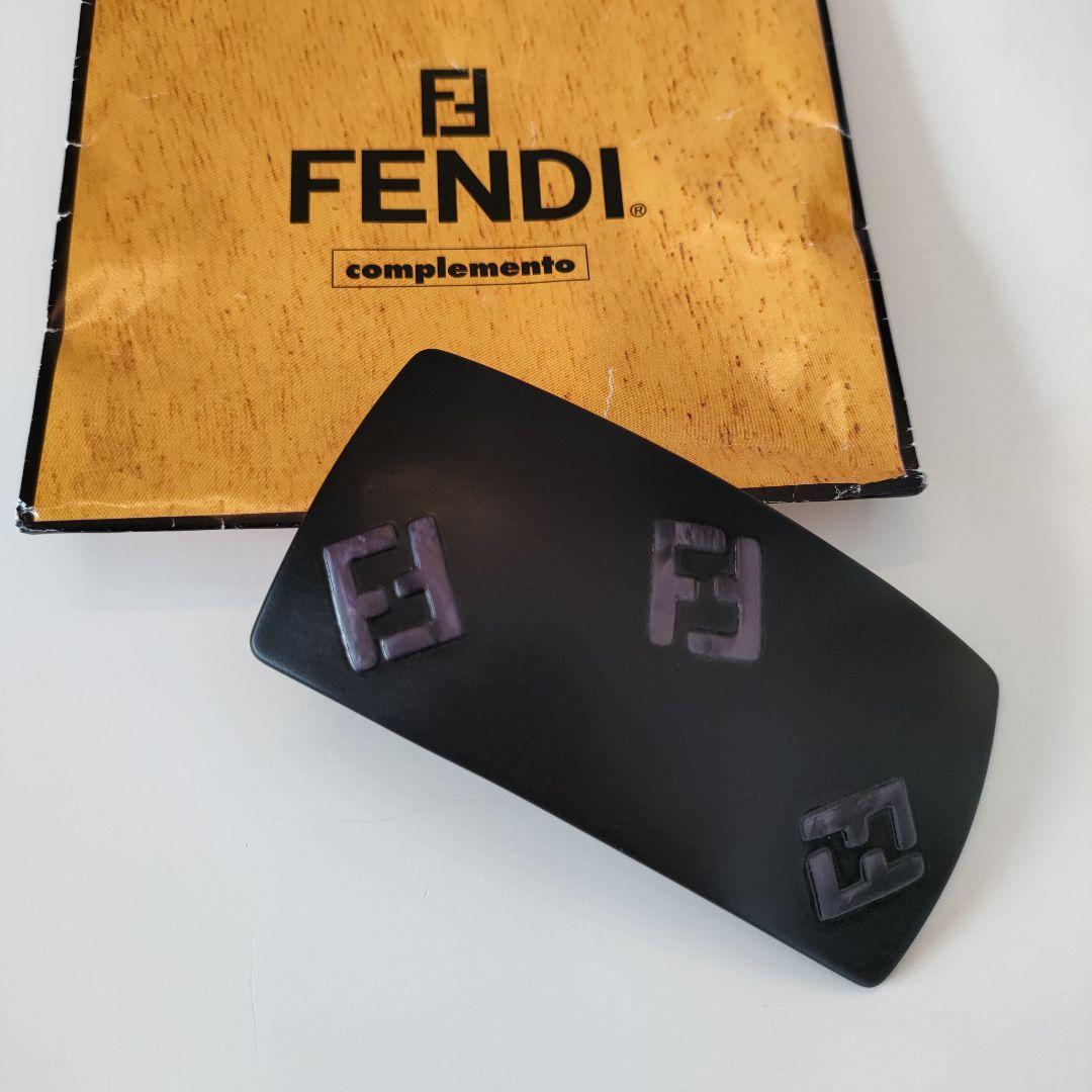 FENDI 　ロゴバレッタ　ヴィンテージ