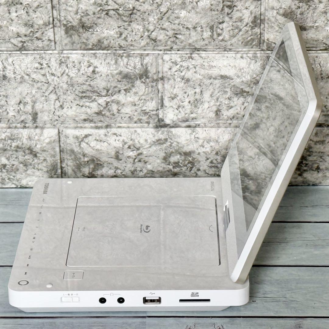 ジャンク品 東芝 9インチポータブル・ブルーレイプレーヤー SD-BP900S