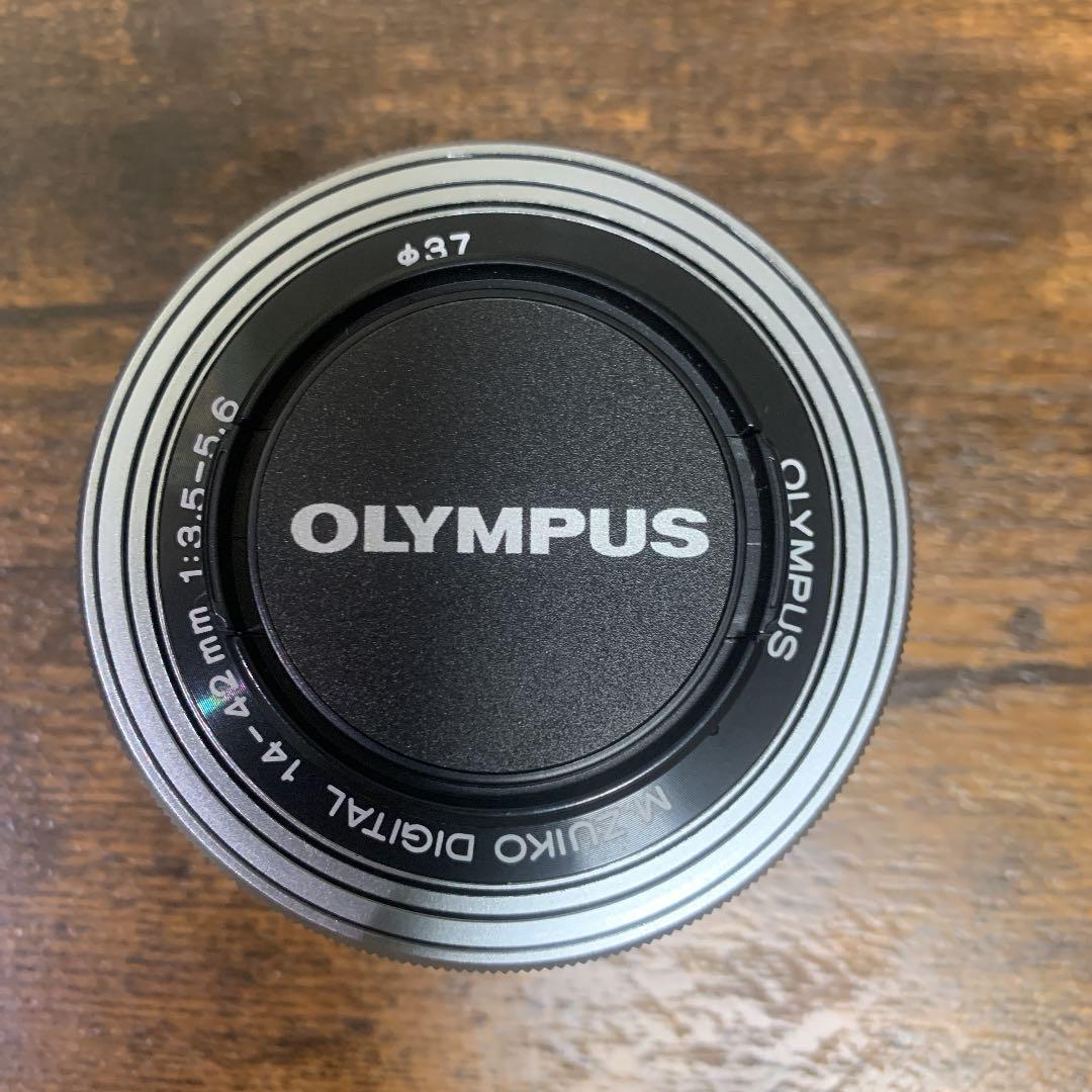 オリンパス ズームパンケーキレンズ 14-42mm