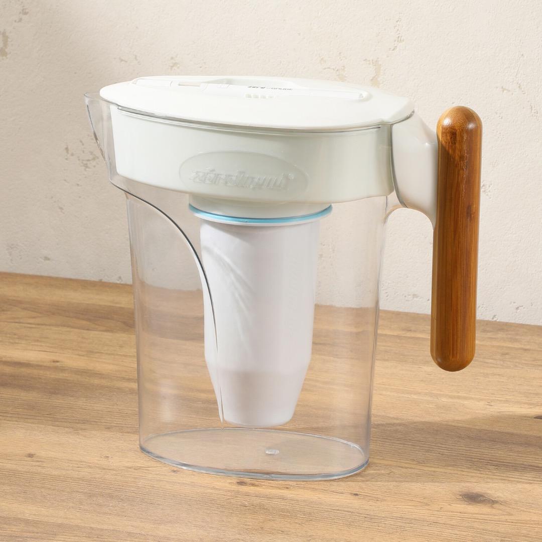 ZEROピッチャー 6層浄水フィルター搭載 素材の味を