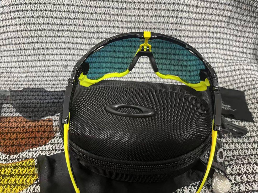 OAKLEY オークリー