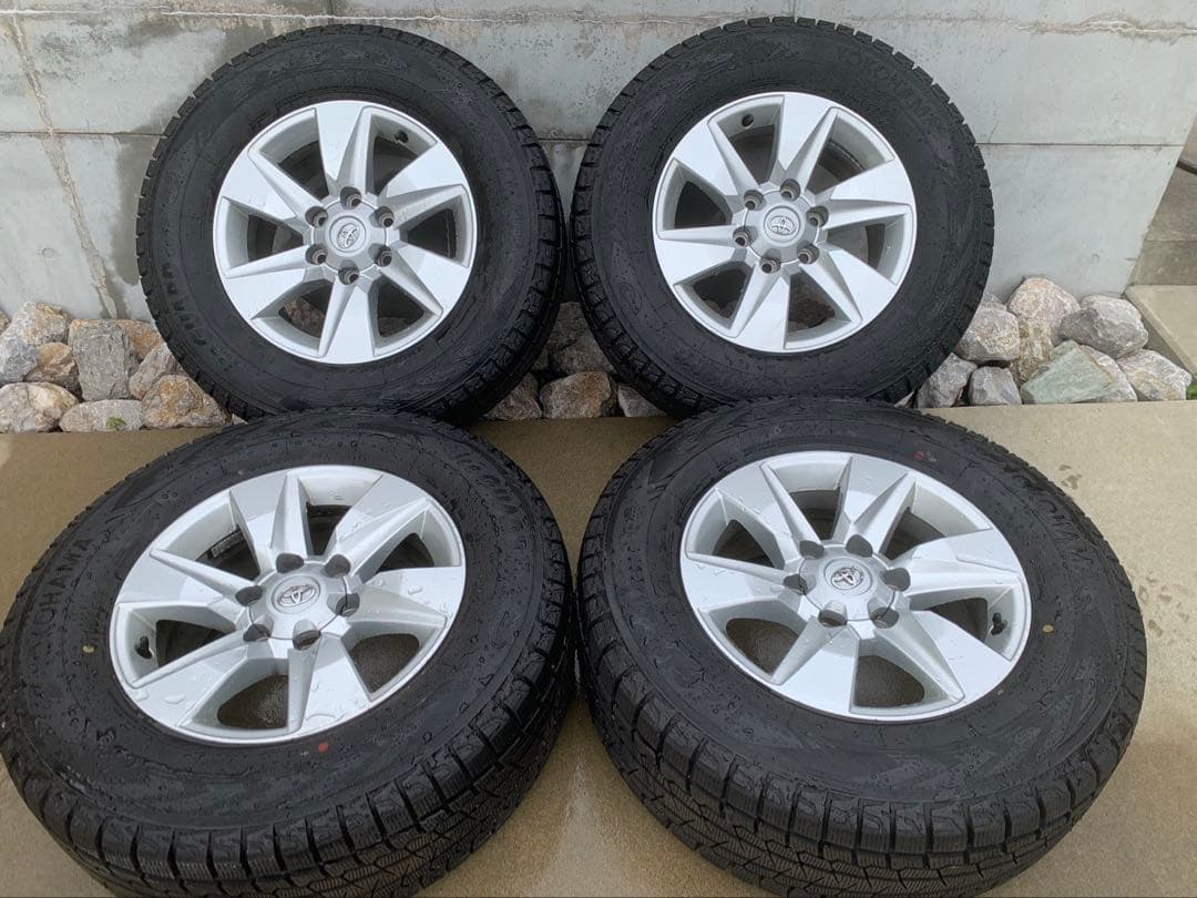 プラド150後期 純正アルミ タイヤセット スタッドレス目立った傷や汚れなし