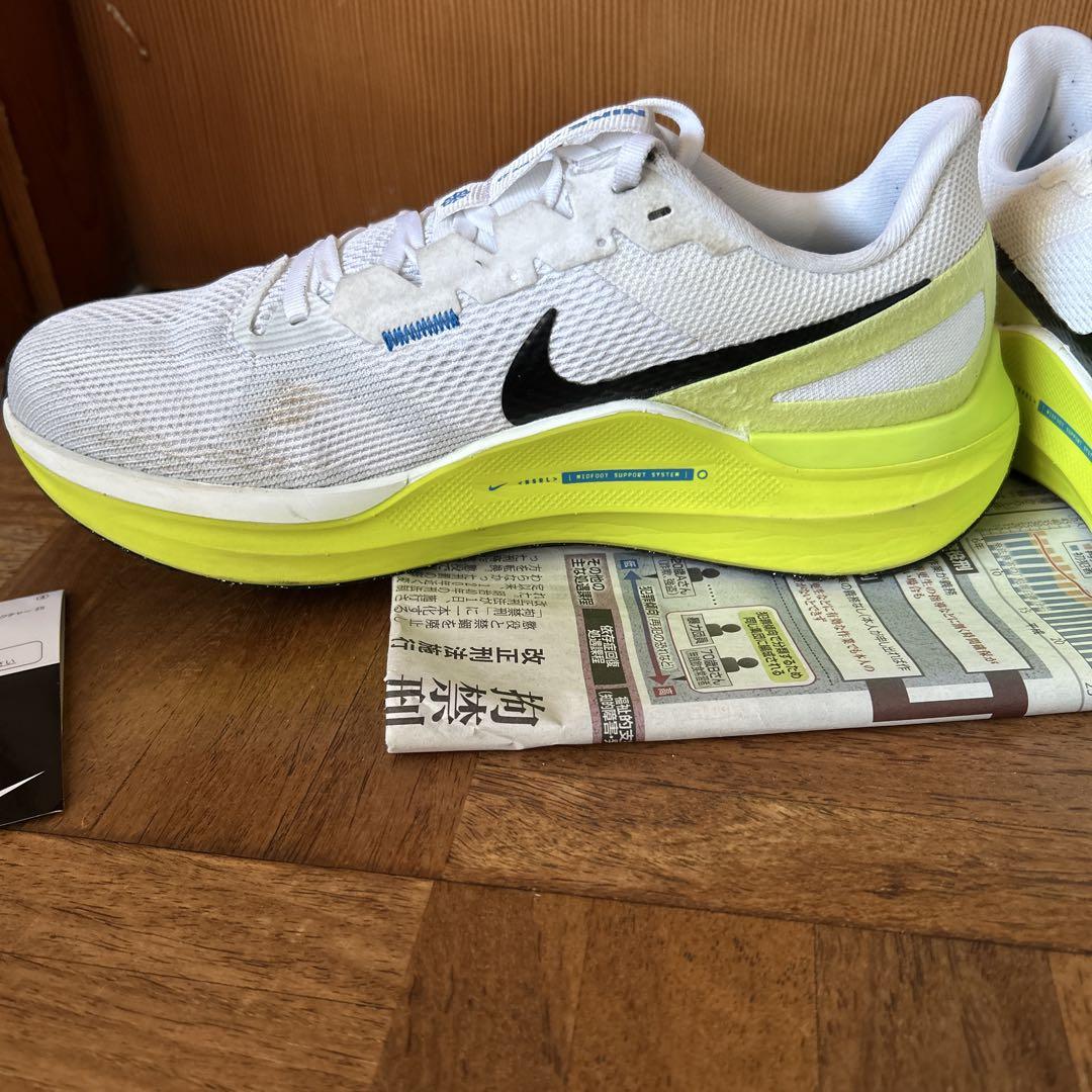 ナイキ　エアズーム　ストラクチャー 25 ランニングシューズ　25.5㎝