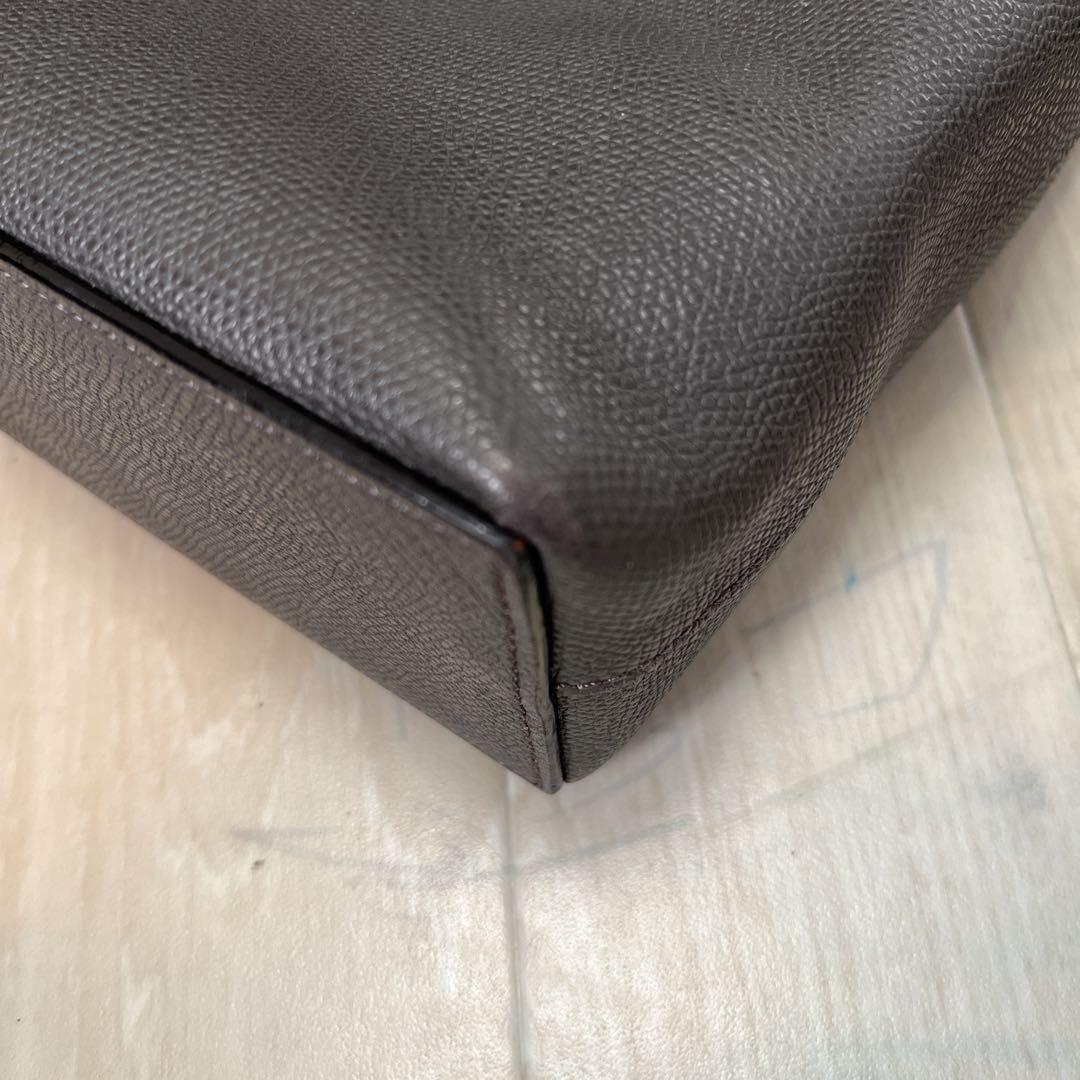 本当の最終値下げ。Valextra グレー レザーバッグ メンズ