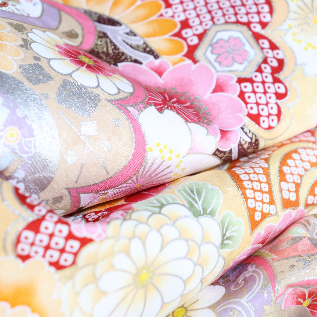 E256☆送料込み❣️仮絵羽 未仕立て 振袖 牡丹・桜・菊模様 刺繍 八掛付き❣️