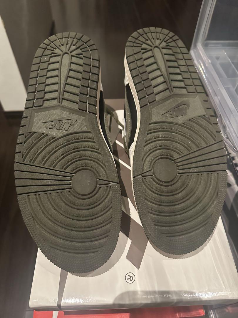 Travis Scott × Air Jordan 1 Low Olive