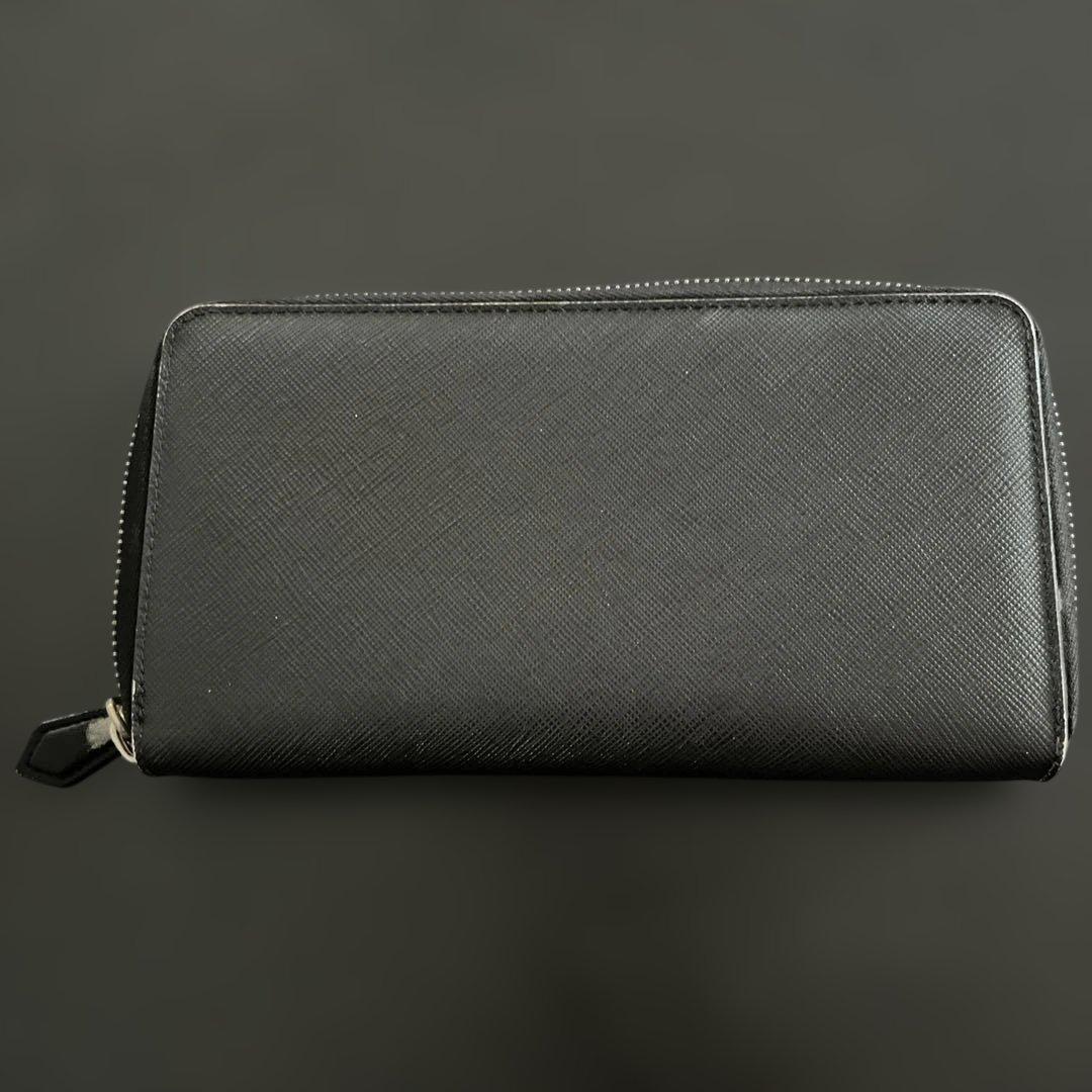GIVENCHY 長財布　バンビ