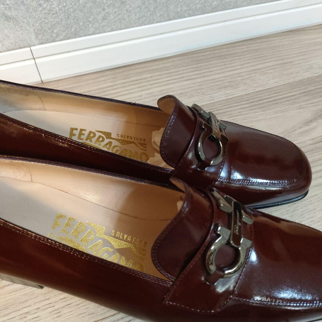 極美品❢フェラガモ　Salvatore Ferragamo　パンプス