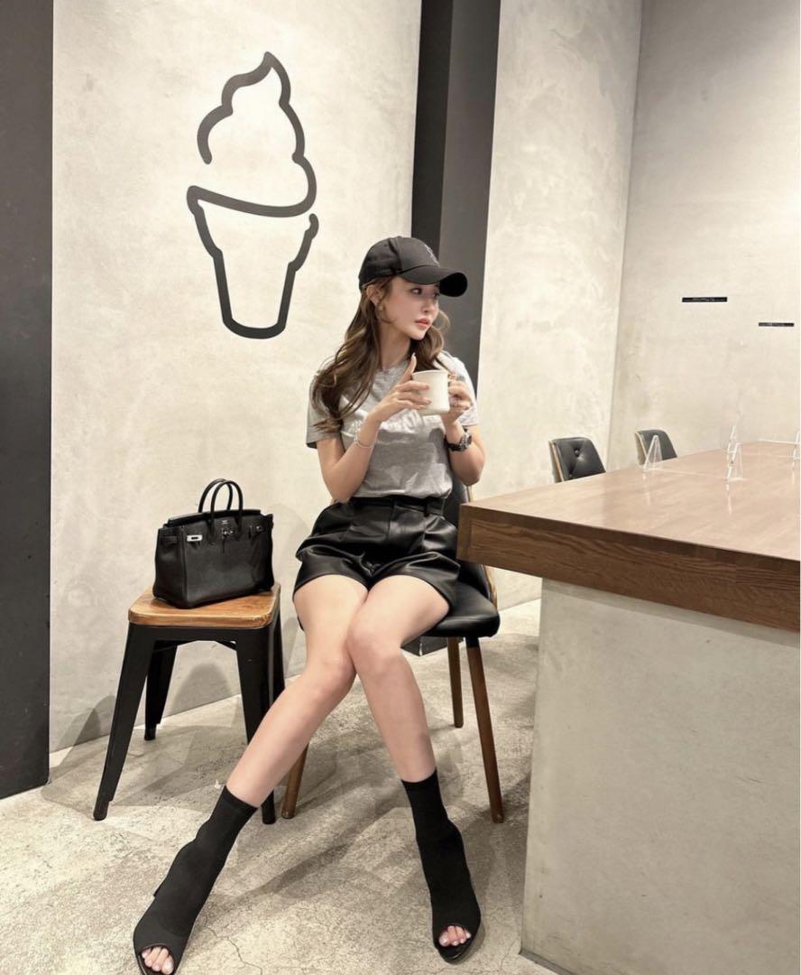 新品未使用 鈴木亜美 amiさん オープントゥニットブーツ Mサイズ